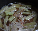 鶏と油揚の出汁しみこんだ「蕗煮」！作り方1写真