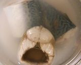 サバの味噌＋甜麺醤煮。作り方3写真