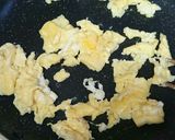 豆苗と卵のウェイパー炒め作り方4写真