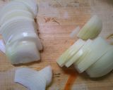 簡単 炒め玉ねぎ 人参ピーマンの スープ作り方1写真