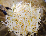 野菜も一緒に♪…冷しゃぶ丼。作り方3写真