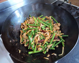 豚とニンニクの芽の中華炒め【麻辣肉絲】作り方5写真