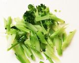新玉ねぎとちくわのマヨポンサラダ作り方3写真