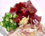 ３分【生かつおとみょうがの山葵醤油和え】作り方2写真