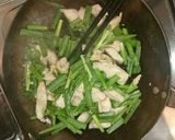 鶏むね肉とニラのガーリックパスタ作り方4写真