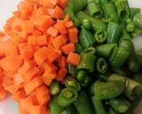 スナップえんどうの♪ごま尽くし鶏そぼろ作り方1写真