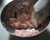 肉汁溢れるジューシー餃子！コツあり！作り方2写真