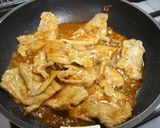 小松菜とクルミの炒飯　肉のっけ作り方4写真
