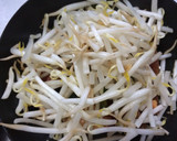 大蒜の芽入り味付き肉の蒸し焼き作り方3写真