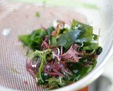胡瓜と海草の梅酢和え作り方2写真