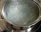 もずくと春雨のつるつるサラダ作り方1写真