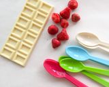 フリーズドライ苺☆スプーンチョコレート作り方1写真