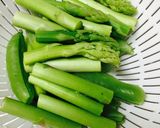 アスパラとスナップエンドウの胡麻和え作り方1写真