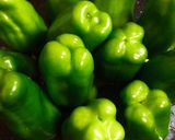 玉ねぎいっぱいの丸ごとピーマン肉詰め作り方11写真
