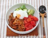 スタミナUP！豚肉アボカドトマトの甘辛丼作り方5写真