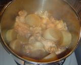 簡単にできる鶏手羽＆大根の煮もの作り方3写真