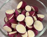 さつま芋とやわらか鶏ももの甘辛煮♪作り方3写真