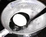 味噌ラーメンには味噌味の味付ゆで卵で。作り方1写真