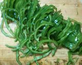 鶏ひき肉と　トマト　もやしの中華スープ♪作り方2写真