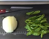 春を感じる季節飯✿絹さやドーンと他人丼作り方1写真
