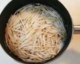 もやしと豆苗のピリ辛ナムル作り方1写真