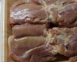 かんたん☆鶏肉の塩麹おろしぽん酢作り方1写真