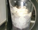 バニラアイスでミルクティ・フラッペ作り方3写真