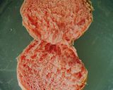 生クリームたっぷり丸ごと苺パン作り方10写真