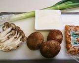 旨味たっぷりきのこ汁作り方1写真