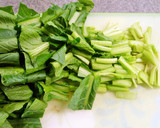 小松菜と油揚げと干しエビの煮浸し作り方1写真