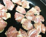チキンとエリンギのバター醤油炒め作り方2写真