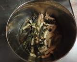 基本の和食40　わらびと油揚げの煮物作り方4写真