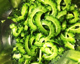 ゴーヤとコンビーフのうまうま炒め。作り方3写真