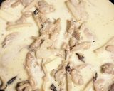 鶏エリンギブロッコリーカマンベールパスタ作り方6写真