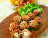 外カリッ中とろ～りチーズinミートボール作り方4写真