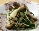 箸休めに…しめじと豆苗味噌バター炒め作り方6写真
