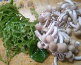 チンゲン菜挽き肉ブロッコリーの中華スープ作り方2写真
