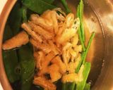 ＊絹さやと油揚げのお味噌汁作り方2写真