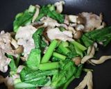 *豚肉と小松菜の醤油焼きそば*作り方5写真