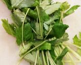 三つ葉のたまごとじ味噌汁作り方1写真