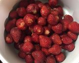 簡単☆いちごのシロップ作り方1写真