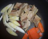 旨っ♡豚バラ肉と漬物の甘辛ピリリ丼　作り方2写真
