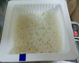 おにぎらず（豆腐のパックを使って）作り方1写真