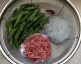 いんげんと豚挽き肉の炒め物作り方1写真