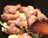 ほんのりエスニック?夏野菜と鶏肉のソテー作り方5写真