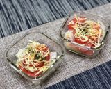 新玉ねぎとトマトのパセリチーズサラダ作り方2写真