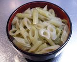 ピリ辛 フキと鶏もも肉の甘みそ炒め♪作り方4写真