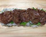 お肉でお寿司♪ラップで♪作り方5写真