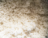 簡単！たっぷりしめじと鰹節の炊き込みご飯作り方1写真