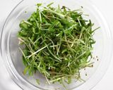 空芯菜新芽と新玉葱☆えごま油＆おかか和え作り方5写真